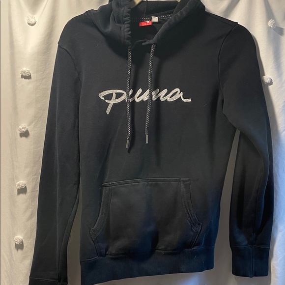 Puma women’s Black Hoodie with White Logo - Picture 1 of 6
